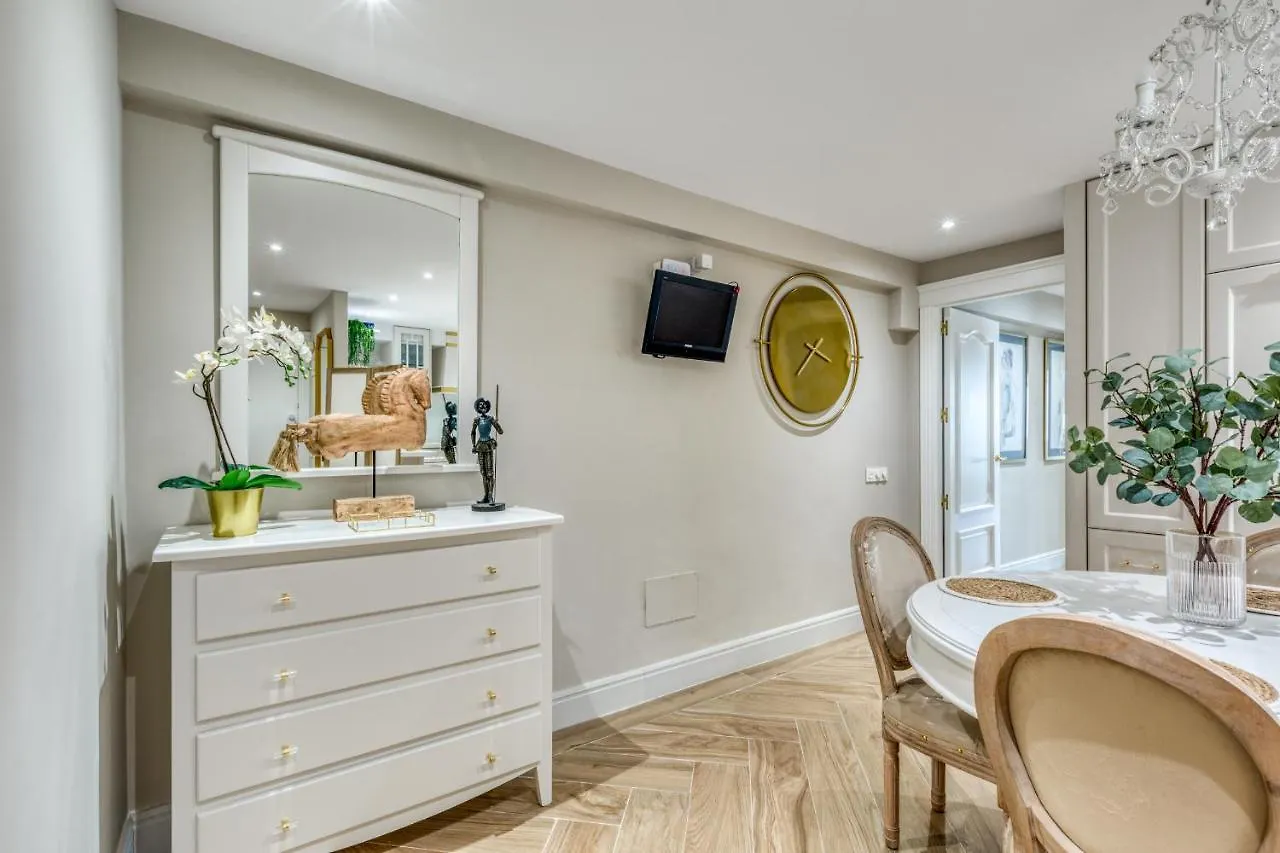 Hanami Avenida De Espana Classic Estepona Appartement